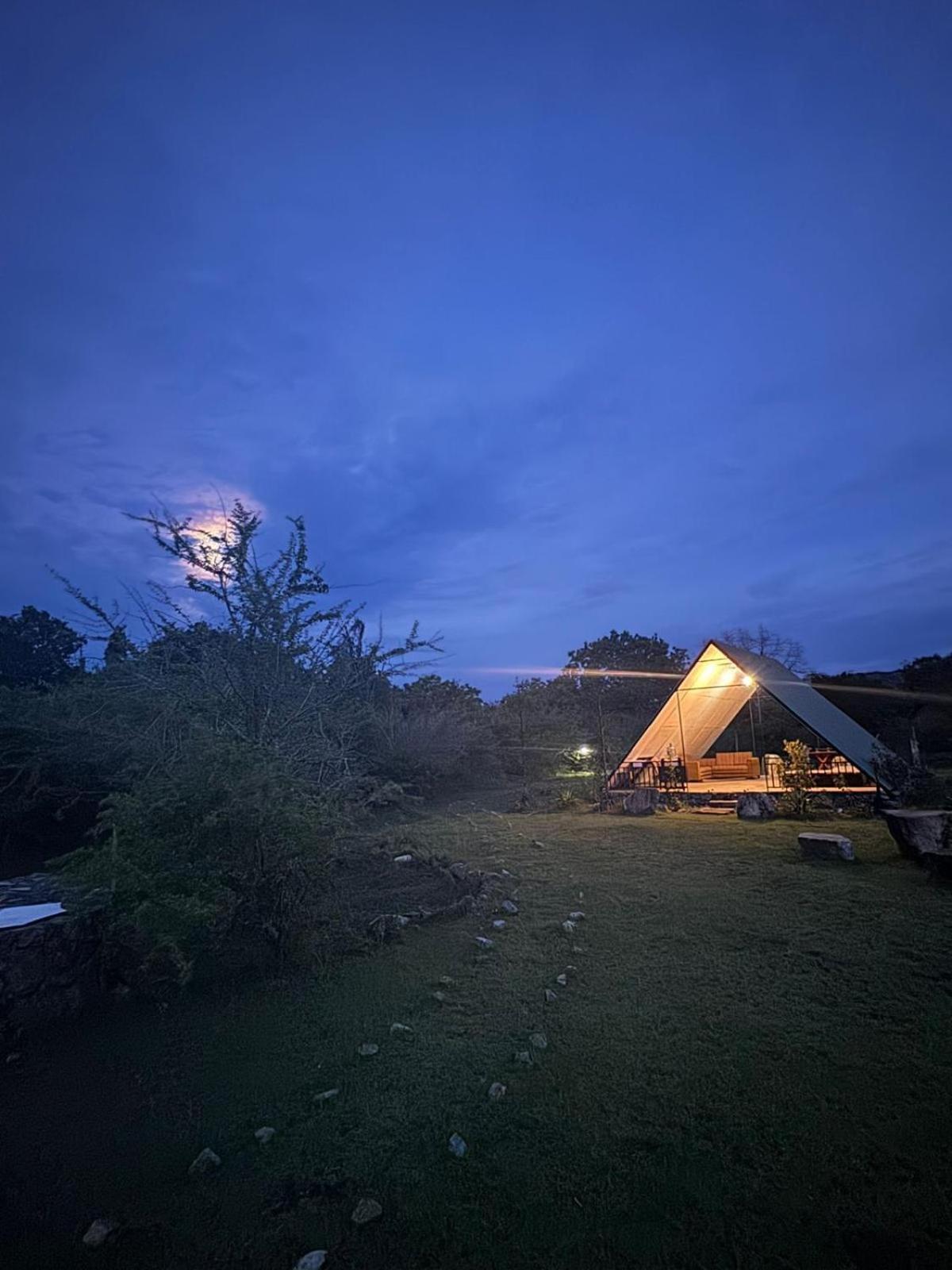 Basecamp - Yala Hotel ภายนอก รูปภาพ